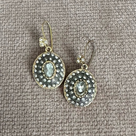 Stella and Dot Pewter & Gold Tone Drop Earrings with plenty of bling VGUC - Picture 4 of 6